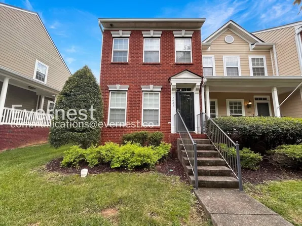 7023 Sunnywood Dr, Nashville, TN 37211