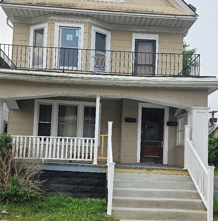 1st image of 1133 E Delavan Ave #S