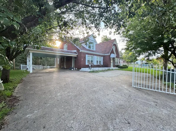 801 N Main St, Calhoun City, MS 38916