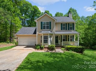 3402 Cranberry Nook Ct, Charlotte, NC 28269