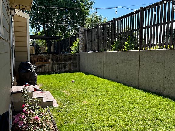 4th image of 3823 W Kenyon Ave