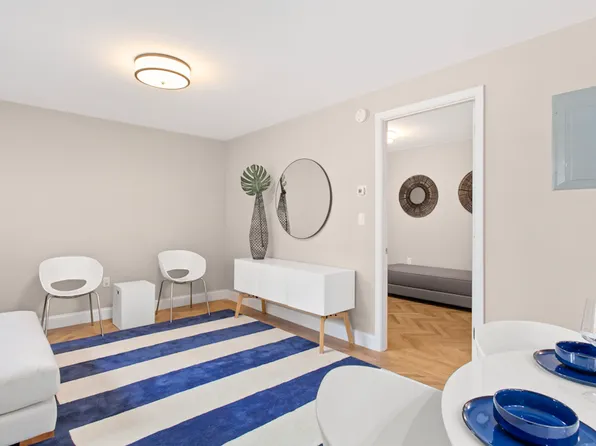305 East 86th Street image 1 of 25