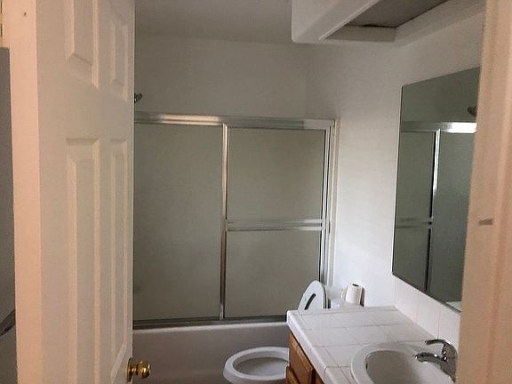 5th image of 66170 14th St
