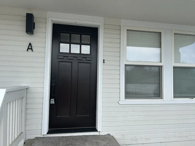 1208 S 43rd Ave — Photo 11
