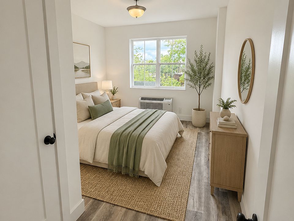 2nd image of 21 Orlando Dr #102