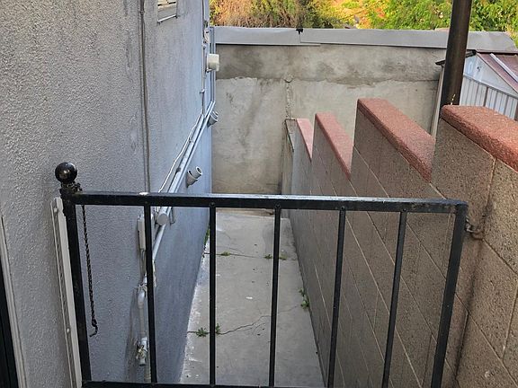 2nd image of 1456 N Ditman Ave
