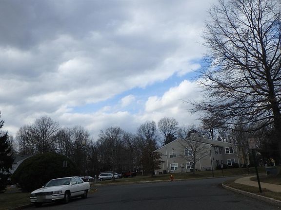 5th image of 710-6 Zlotkin Cir