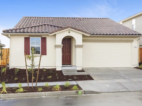 1871 Hydrangea Dr, Hollister, CA 95023