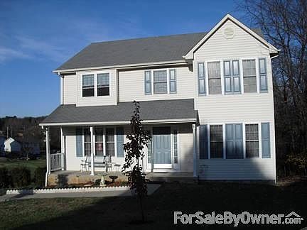 2nd image of 1510 Bush Farm Dr