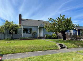 610 E 4th St, Port Angeles, WA
