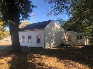 4 S Holloway St, Henderson, KY 42420