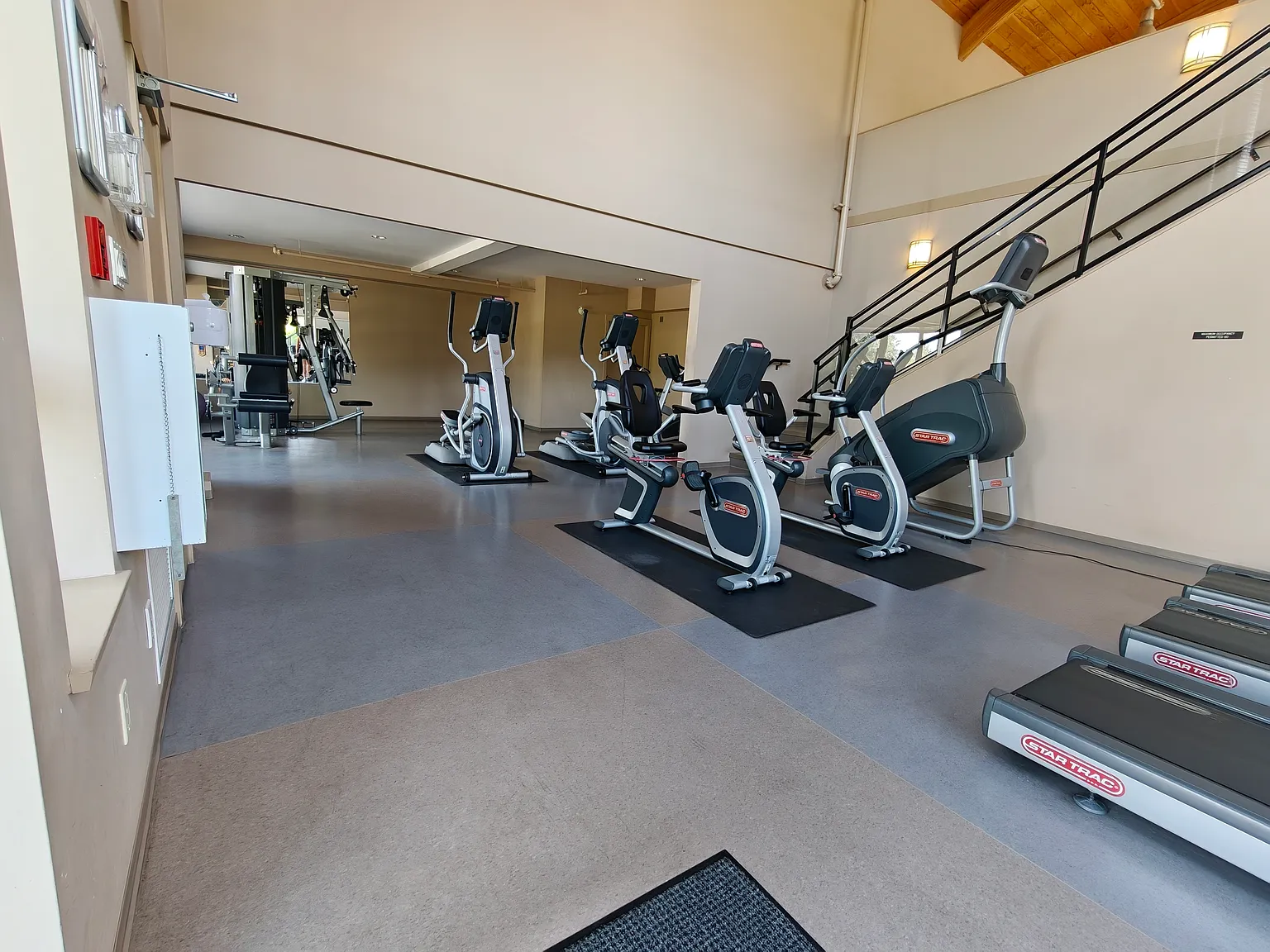 1 bed, 436 sqft, $1,850 — Photo 3