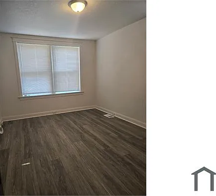 5460 Queens Ave — Photo 7