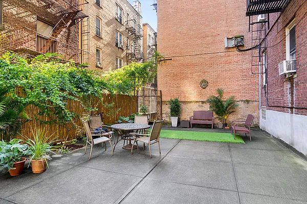 Sold by Corcoran | media 16