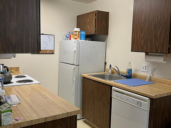 4th image of 417 Piccadilly Pl