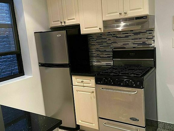 2nd image of 208 Avenue A #D4