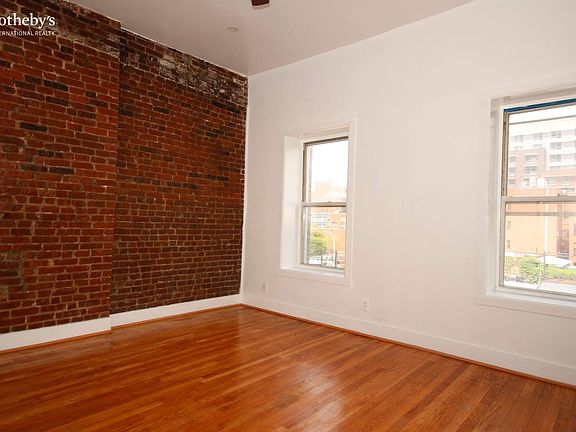 5th image of 408 E 119th St APT 4