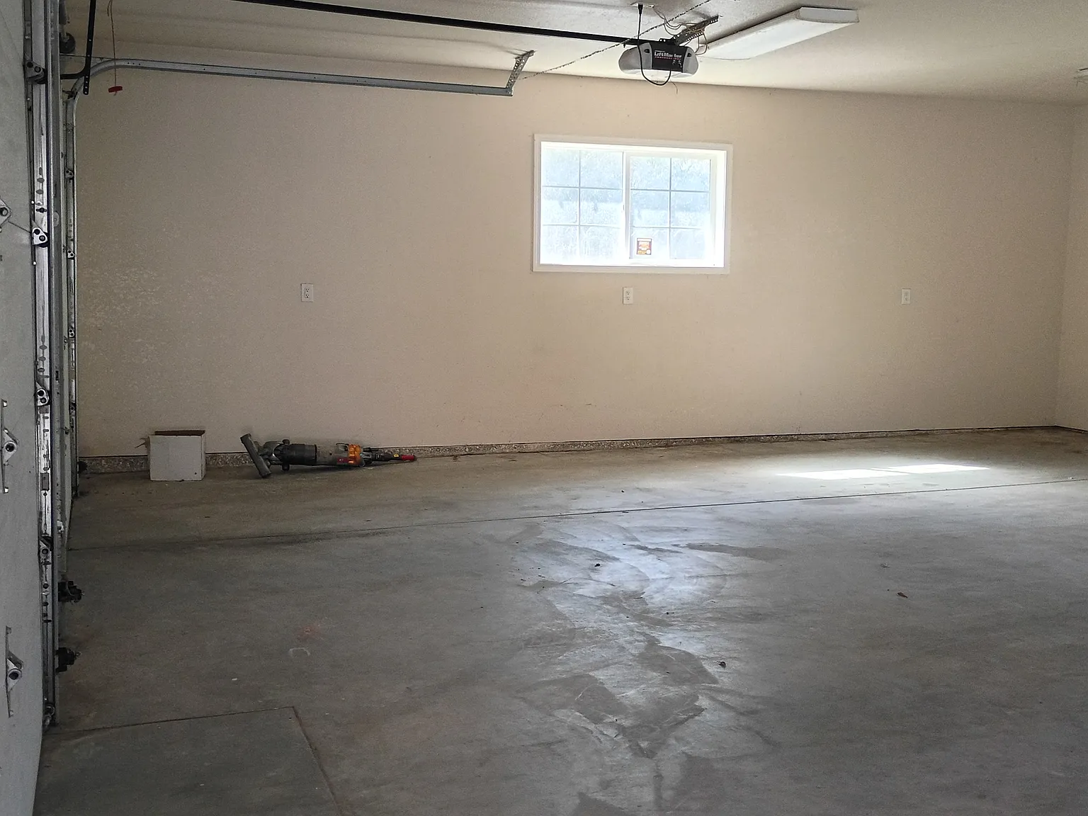 3 bed, 2.5 bath, 1805 sqft, $2,800 — Photo 3
