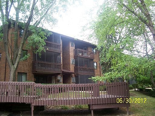 1st image of 15129 Quail Hollow Dr S #306