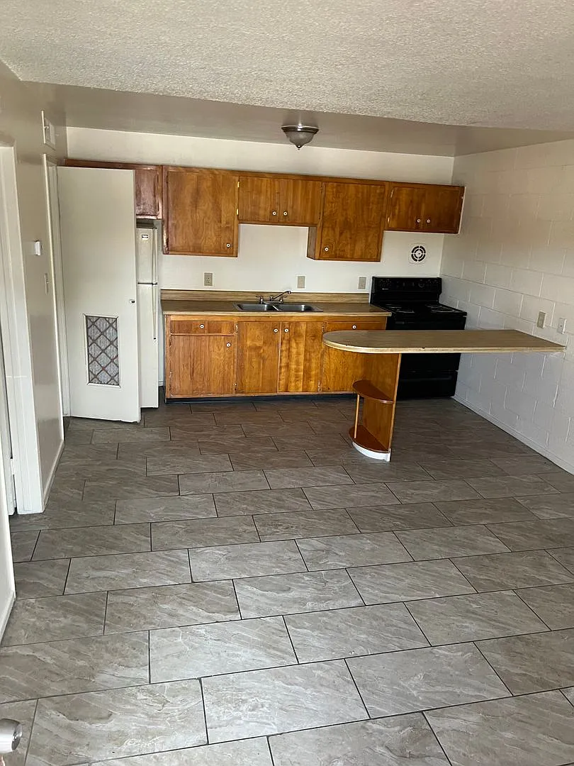 1 Bedroom Condo In Central Las Vegas — Photo 1