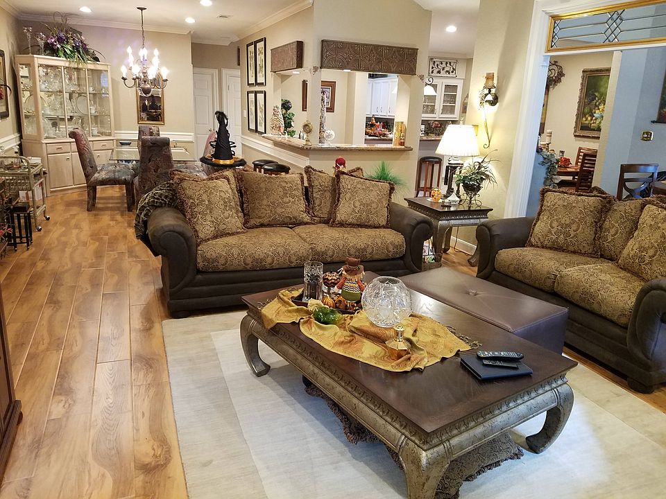 Family Room/Den
