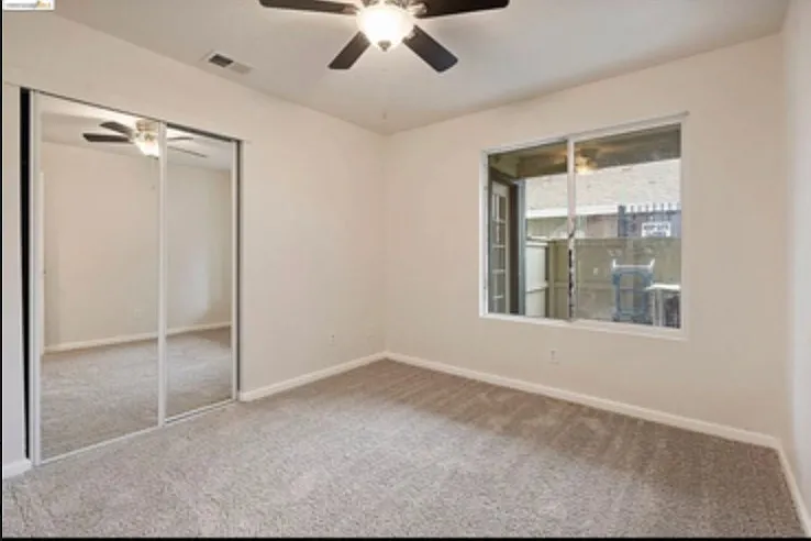 7283 Florin Mall Dr #14 — Photo 7