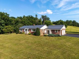12199 Hollow Rd, Fulks Run, VA 22830