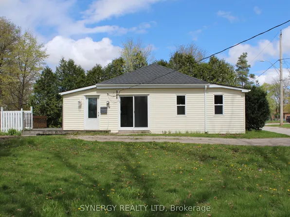 30 Mill Ln, Strathroy Caradoc, ON N7G 2J4