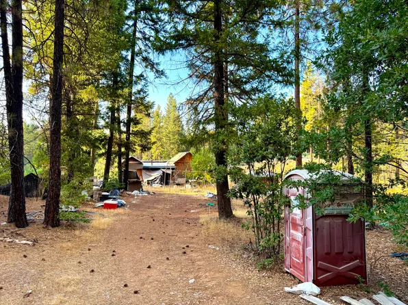 831 Pine Forest Dr, Hayfork, CA 96041