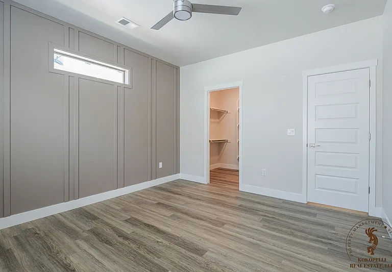 2454 Hamilton Rd #B — Photo 12