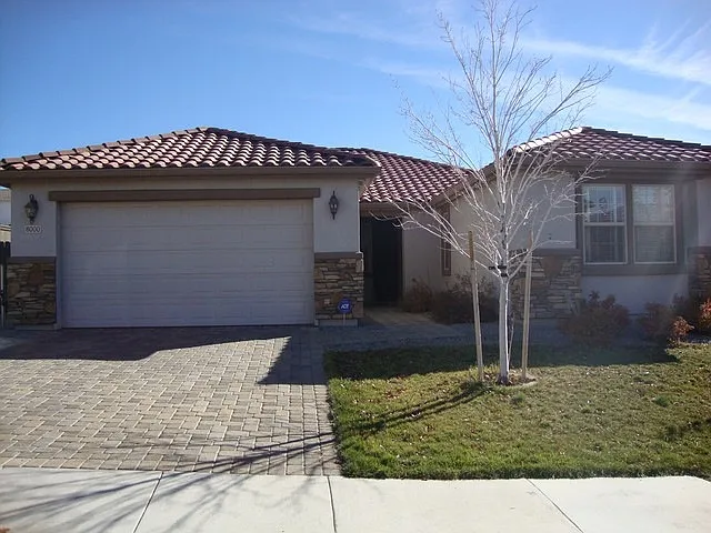 8000 Opal Station Dr photo 1