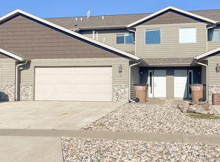 Vernon Drive 281, Harrisburg, SD 57032