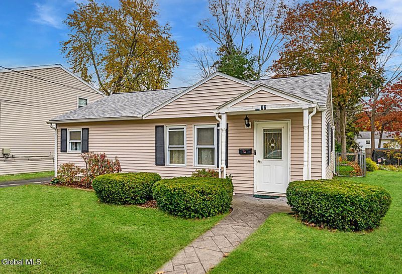 2nd image of 477 Bradford Road