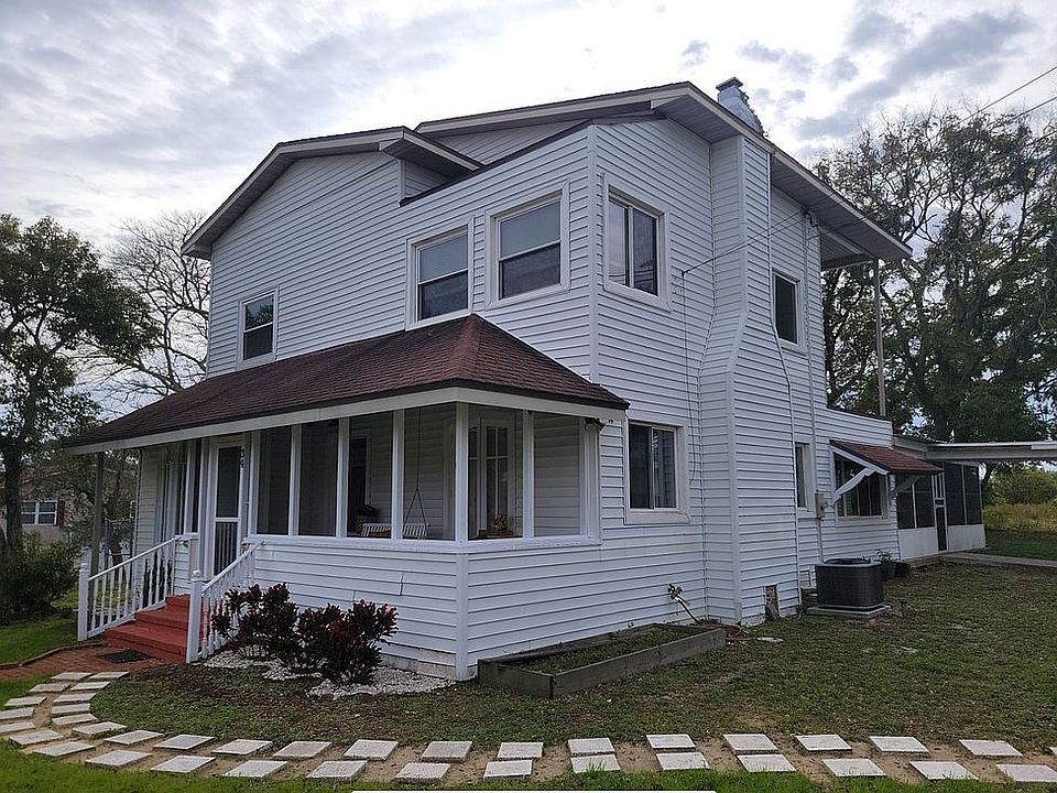 1st image of 34 Pine Rd