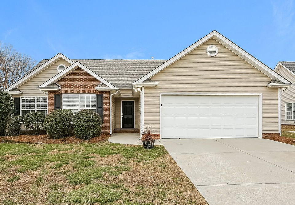 1st image of 1017 Cranston Crossing Pl
