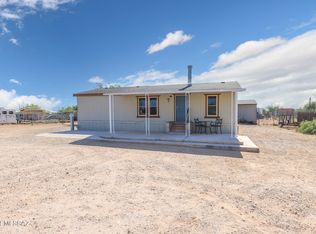9805 S Desert Brush Loop, Tucson, AZ 85756