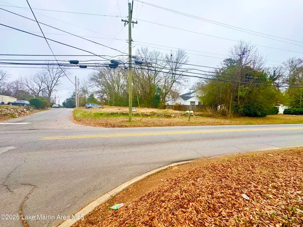 61A Jefferson St #A, Alexander City, AL 35010