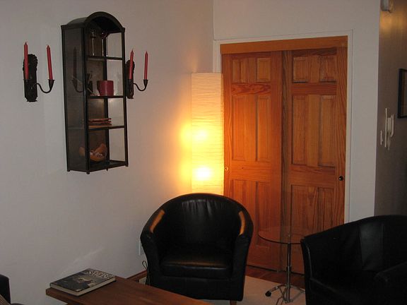 3rd image of 212 E 77th St APT 2B