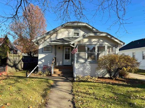 1811 Ridge Ave, Rockford, IL 61103