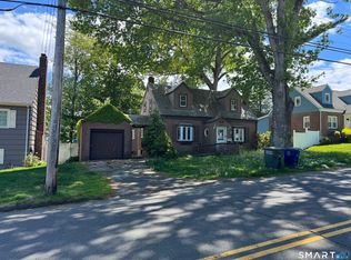 337 Jewett Ave, Bridgeport, CT 06606