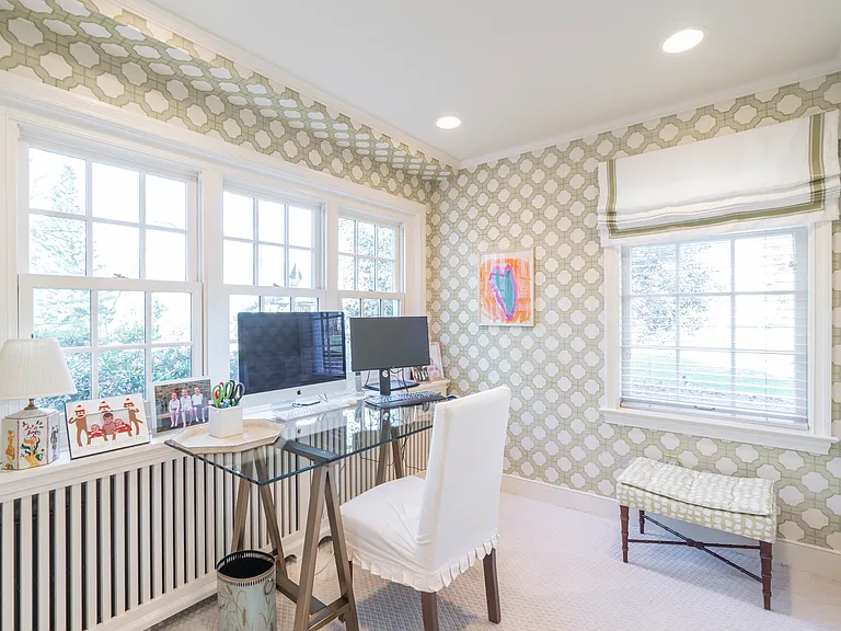 601 Harriton Rd — Photo 26