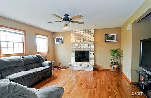5th image of 8045 Wheatfield Dr