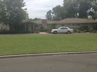 1027 W Rialto Ave, Fresno, CA 93705