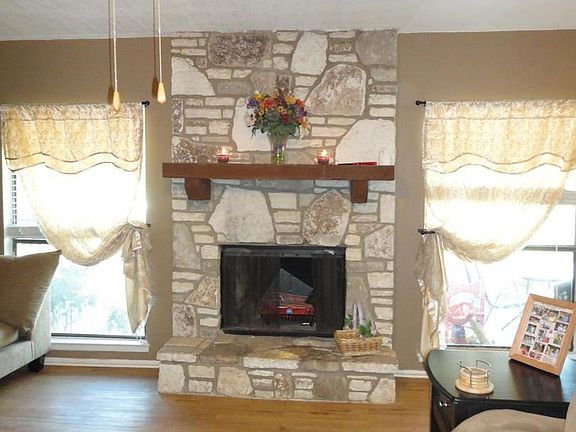5th image of 830 Tibbits Dr