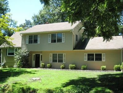401 Rock Ave, Green Brook, NJ, 08812