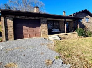 516 Cumberland Gap Pkwy, Cumberland Gap, TN 37724