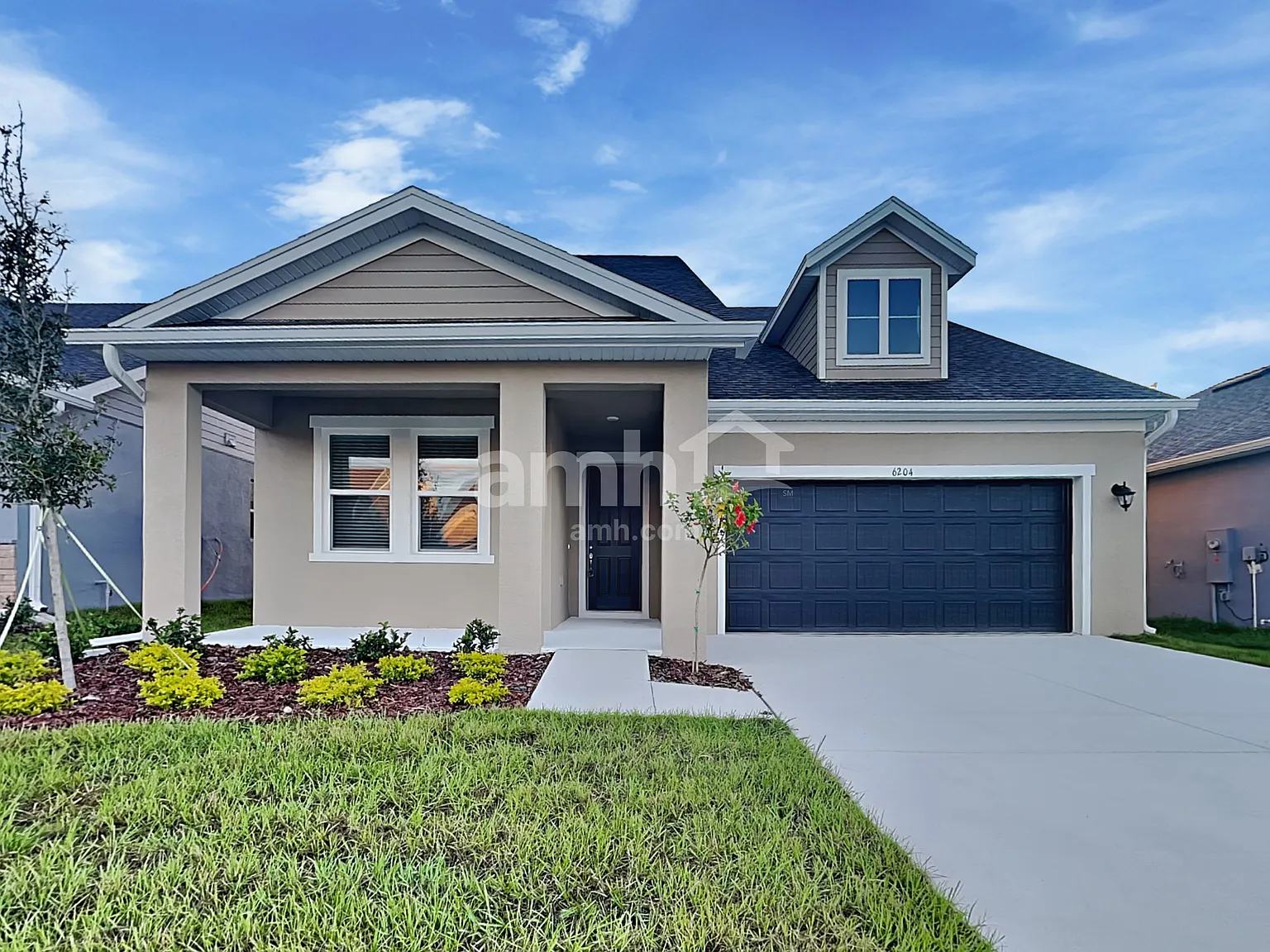 4 bed, 3.0 bath, 2222 sqft, $2,880 — Photo 1