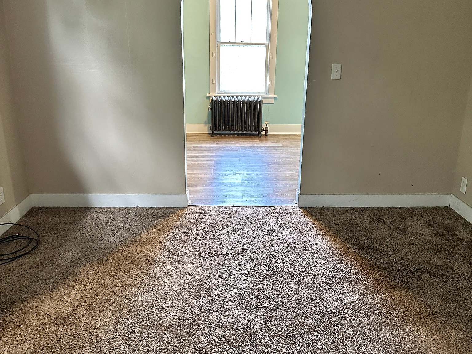 Studio, 750 sqft, $800 — Photo 2