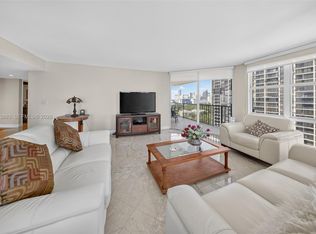 1915 Brickell Ave #1607C, Miami, FL 33129