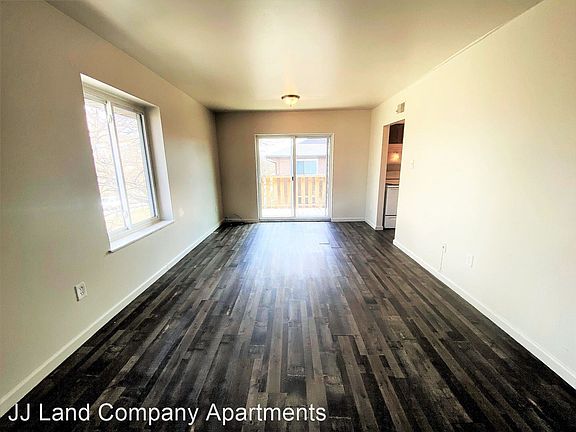 3rd image of 5692 E Liberty Blvd #5